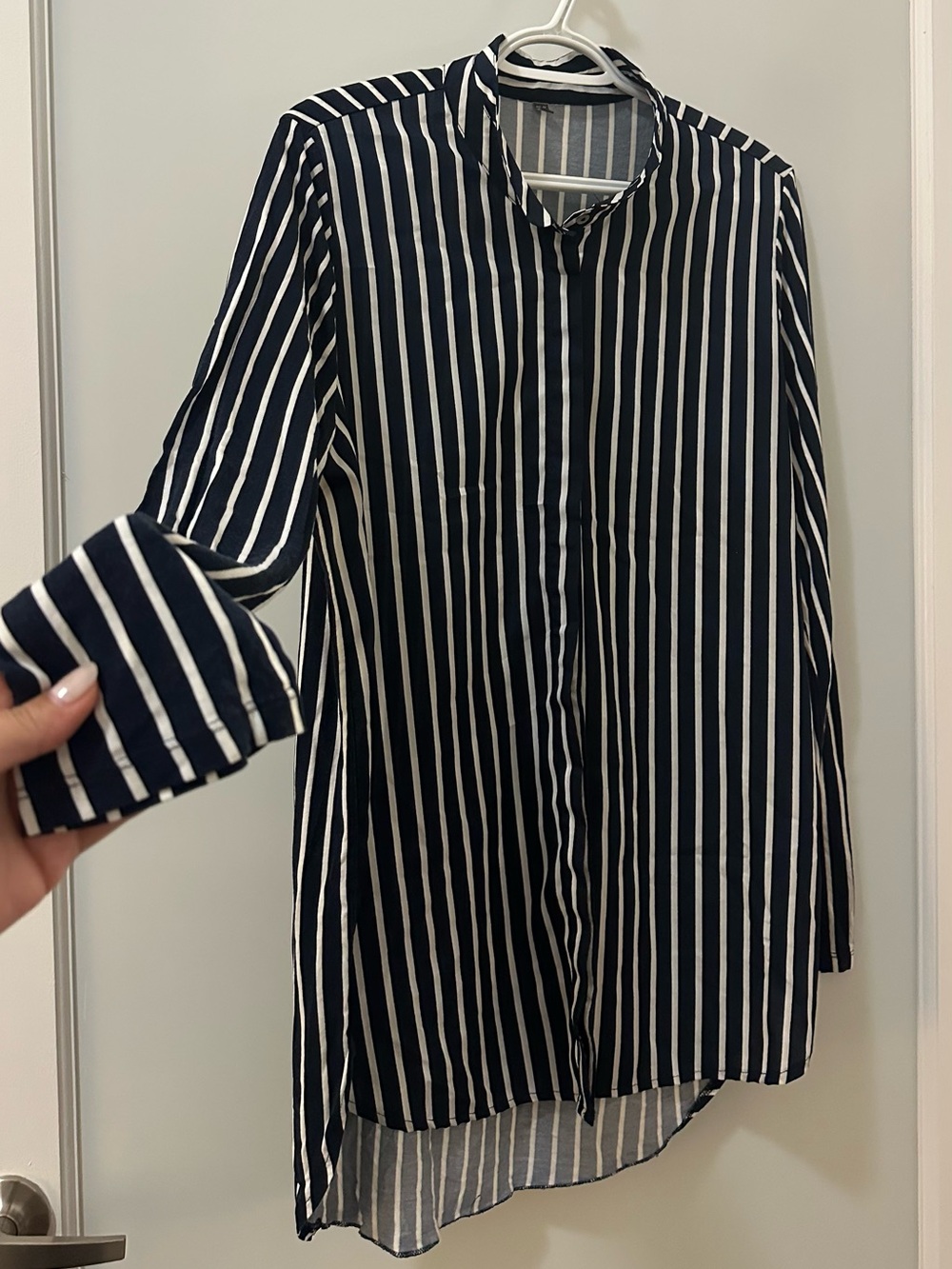 Women's Navy & White Vertical Stripe Blouse